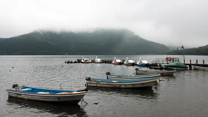 Lake Ashi and its mountain landscape in Hakone